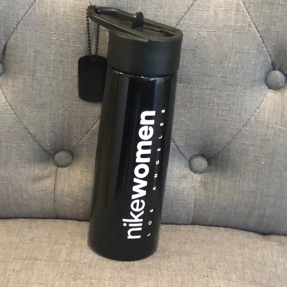 Nike Other - Nike Women Los Angeles Waterbottle